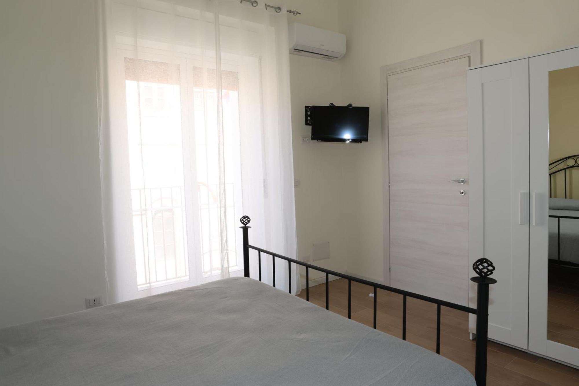 Casa Del Sole Apartment Катания Екстериор снимка