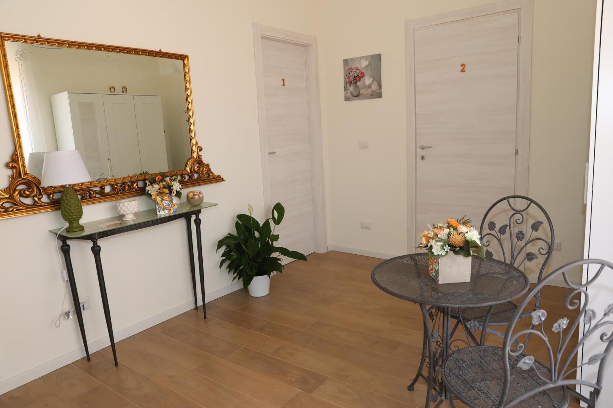 Casa Del Sole Apartment Катания Екстериор снимка